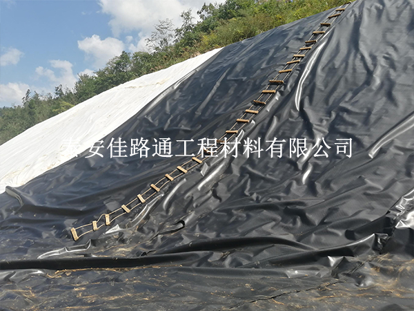 養(yǎng)殖防滲膜施工原則要求：守護(hù)水體安全，創(chuàng)新養(yǎng)殖環(huán)境